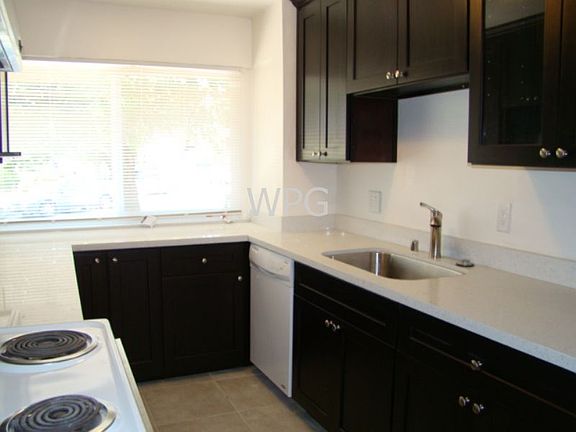 3rd image of 19450 Richwood Ct APT 1