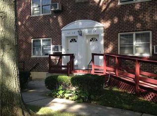 61-12 255th St #999, Little Neck, NY 11362
