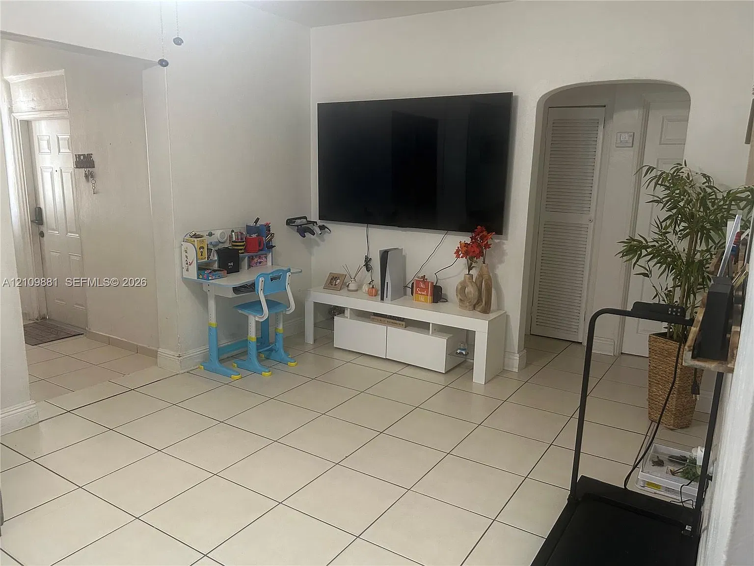 6th Addn To Hialeah — Photo 4