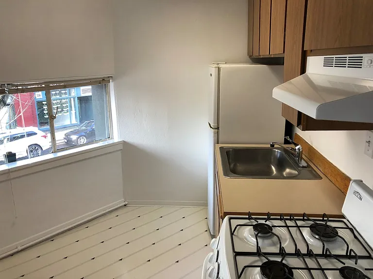 Curtiss Apartments — Photo 22