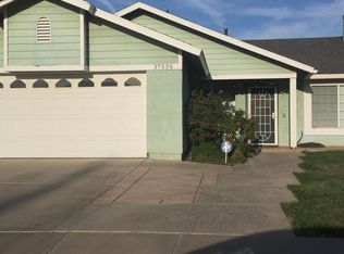 37536 Sharon Ln, Palmdale, CA 93552