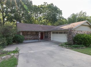 1309 N San Miguel Dr, Springdale, AR 72762