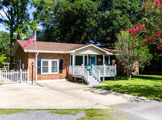 102 Wilson Dr, Summerville, SC 29483