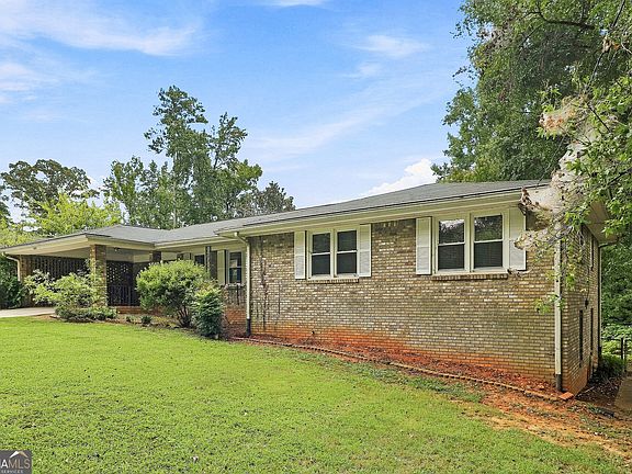3rd image of 2029 Gherry Dr