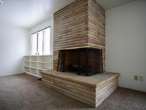 4th image of 1133 Columbus Ave