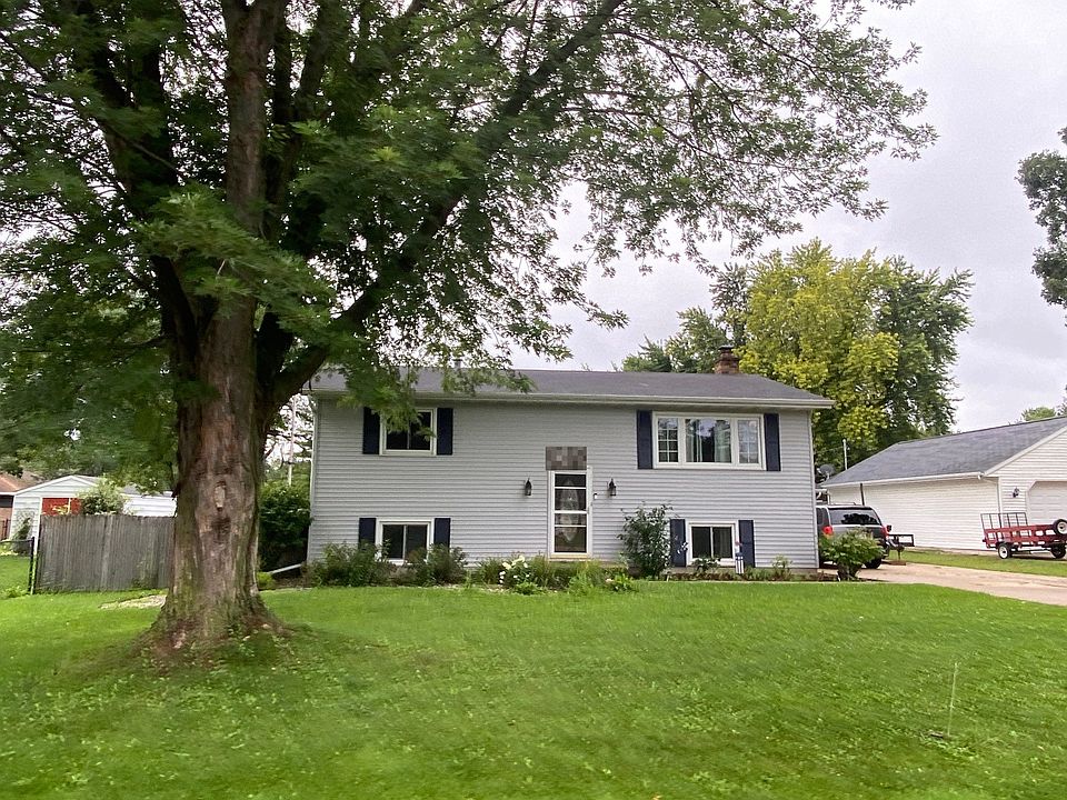 1120 Otter Ave, Oshkosh, WI 54901 Zillow