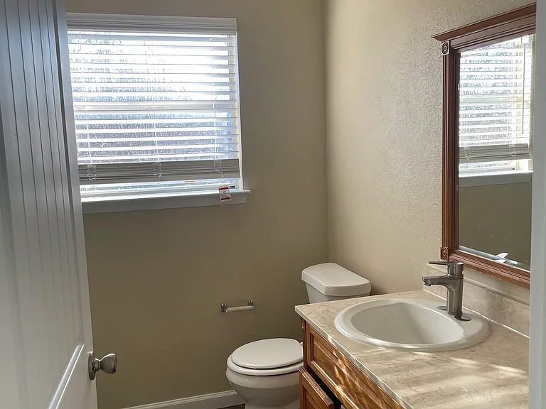 E Timberview Ln — Photo 8