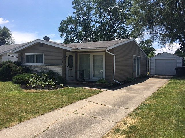 1st image of 3609 Whitcomb Ave