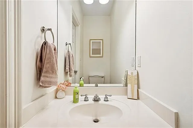 818 Carroll St — Photo 16