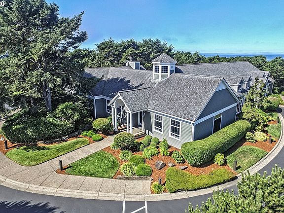 5th image of 124 SW Cupola Dr