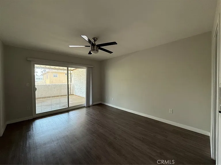 404 N Broadway #6 — Photo 9