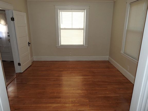4th image of 56-58 Sheridan St