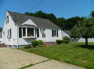 9 Crescent Ave, North Attleboro, MA 02760
