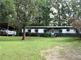 271 Flynns Point Rd, Seneca, SC 29678