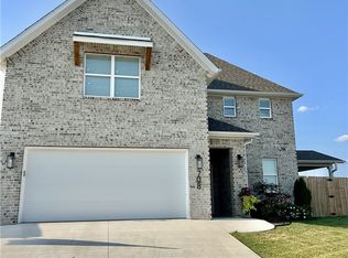 708 Dollar St, Cave Springs, AR 72718