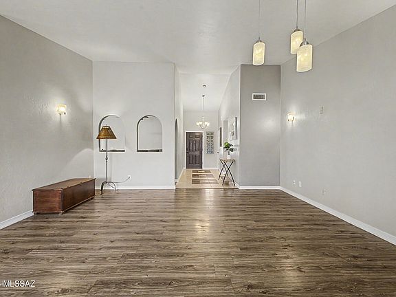 4th image of 9630 E Paseo