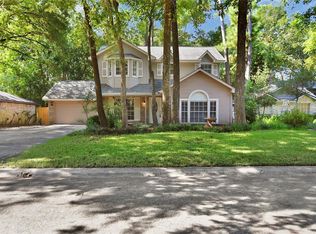 74 Night Song Ct, Spring, TX 77380