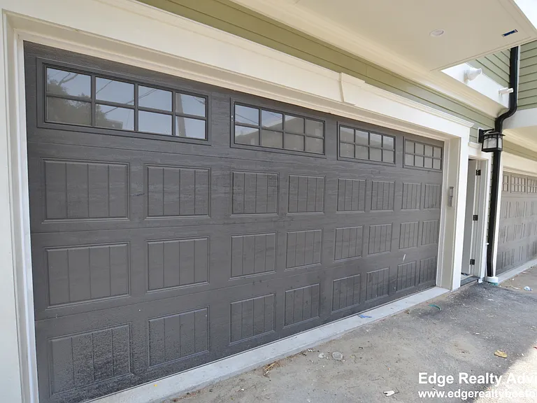 118 Tremont St — Photo 11