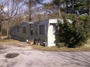 76 Southwoods Dr, Carbondale, IL 62902