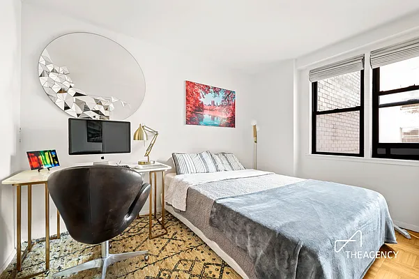 Rented by The Agency | media 4