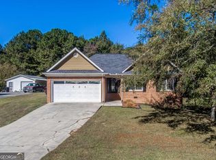 554 Newtown Rd NE, Calhoun, GA 30701