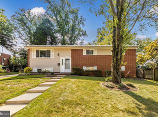 4010 Blackpool Rd, Rockville, MD 20853