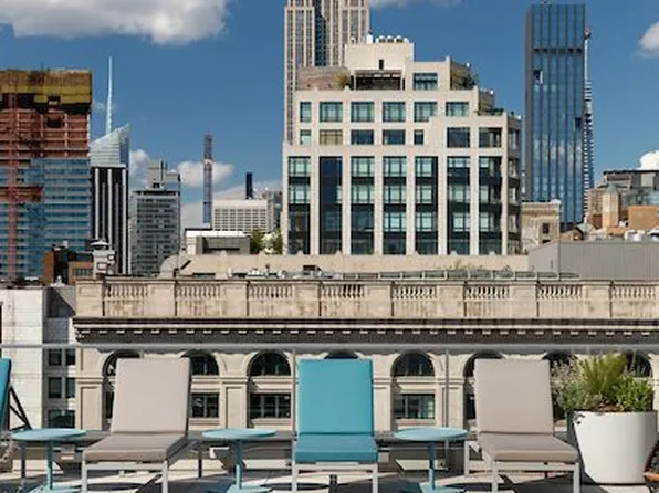 7 West 21st Street image 19 of 24