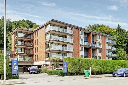 Harbor Park Condominiums