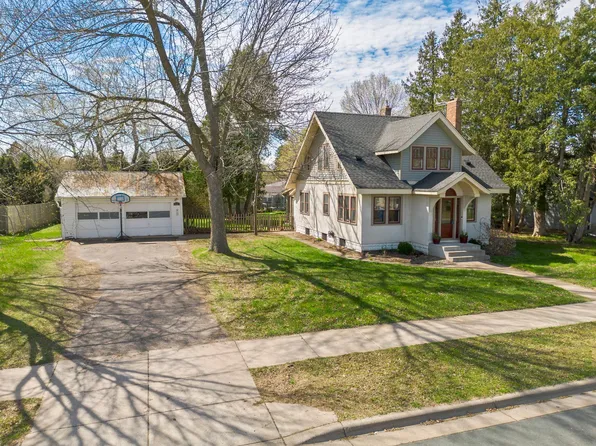 847 Ashland St S, Cambridge, MN 55008
