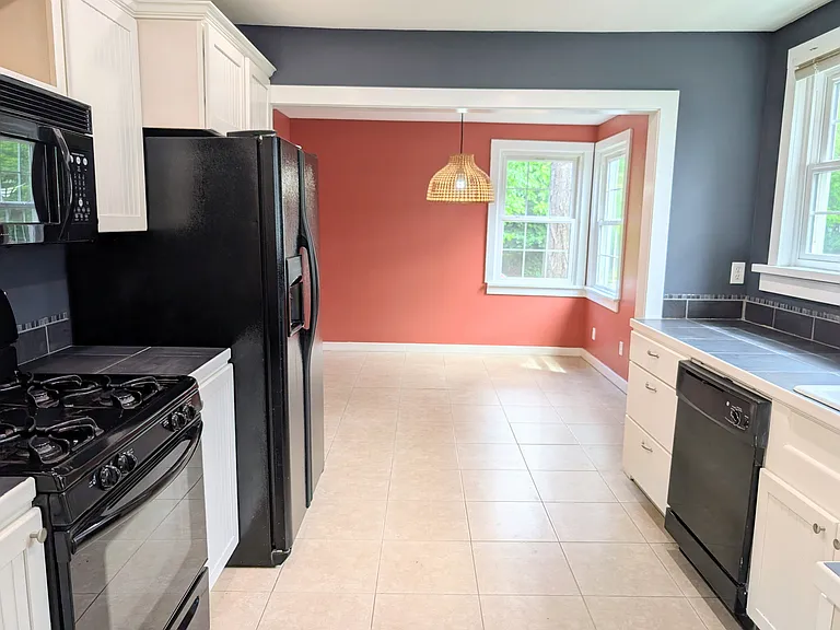 7911 N Woolsey Ave — Photo 9