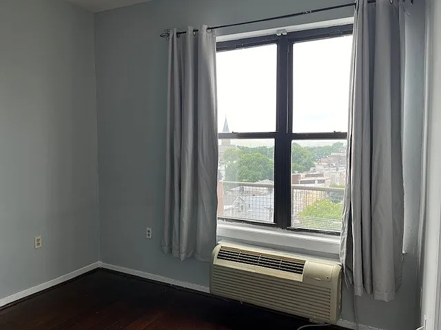 44 Sherman Ave #6G — Photo 15