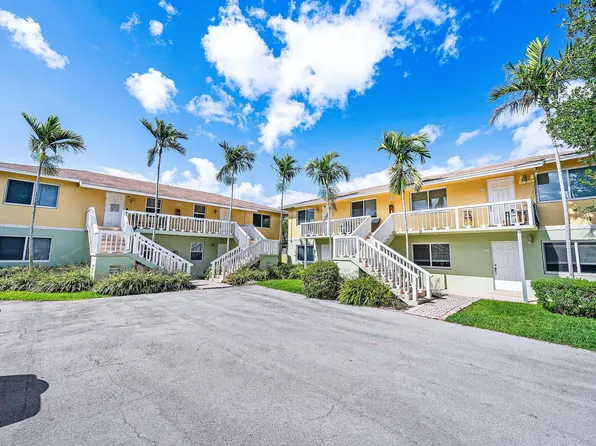 242 NE 12th St Unit 2, Delray Beach, FL 33444