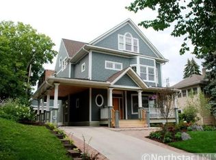 2211 Knapp St, Saint Paul, MN 55108
