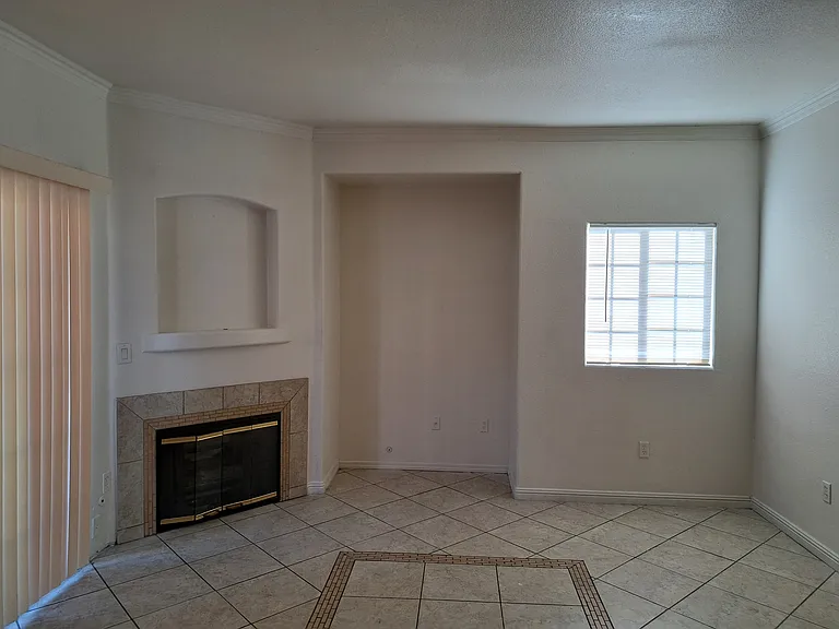 4730 E Craig Rd #1028 — Photo 1