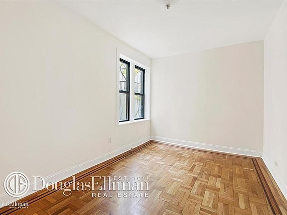 4th image of 414 W 44th St APT 5H