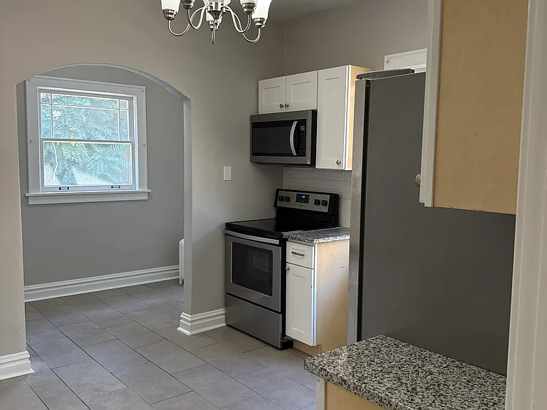 647 N Ogden St #647 — Photo 9