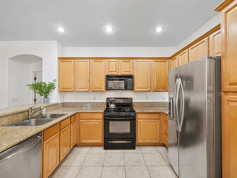 2702 Wood Sorrel St — Photo 6