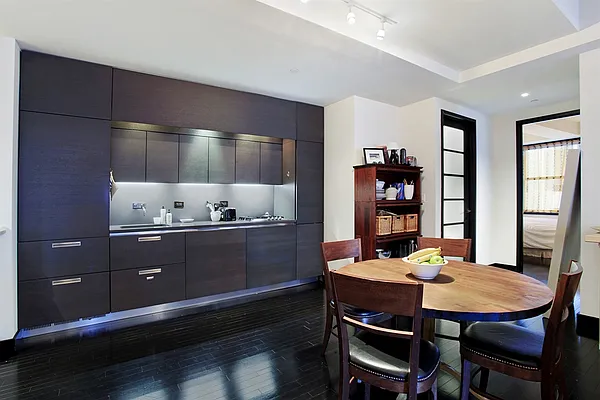 Rented by Corcoran | media 28