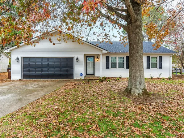 512 Sheffield Dr, Versailles, KY 40383