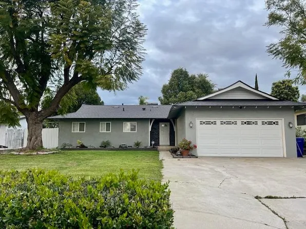 25842 E 26th St, San Bernardino, CA 92404