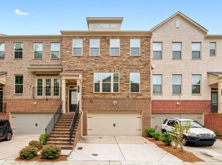 395 Wellspring Way, Sandy Springs, GA 30328