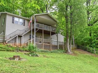 32 Smoke Tree Rd, Candler, NC 28715