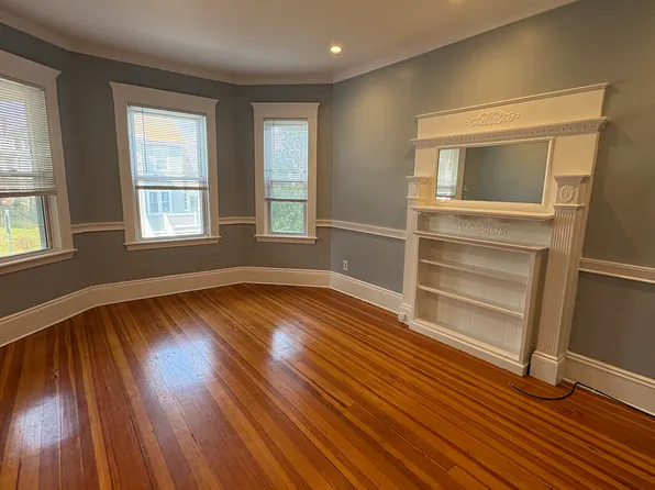 12 N Munroe Ter APT 1, Boston, MA 02122