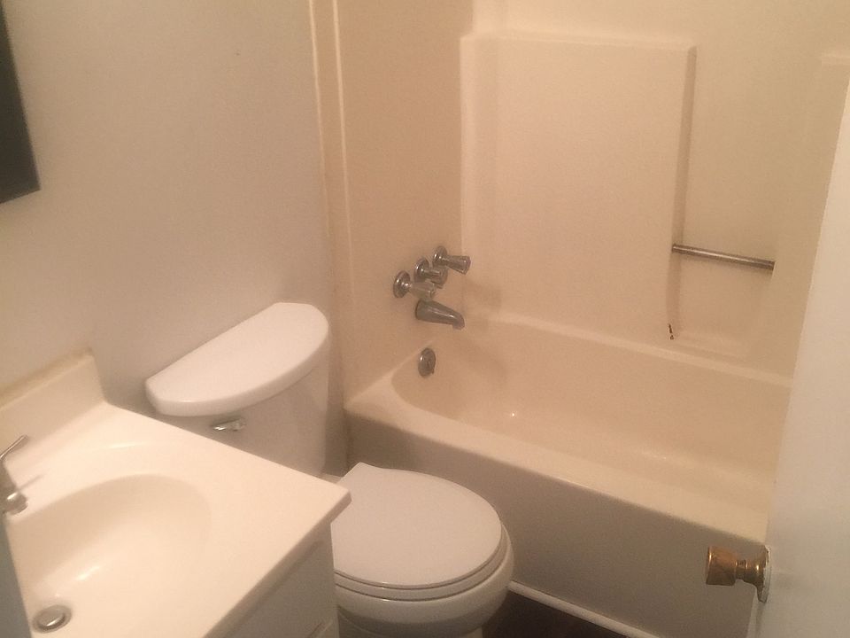 3500 Slate Bath 1_07152018
