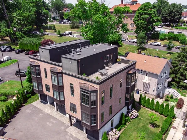 128 Library Lane #1, Mamaroneck, NY 10543