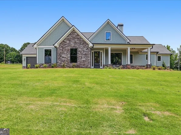 105 Maney Dr, Statham, GA 30666