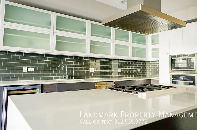 1515 N Mohawk St #3 — Photo 6