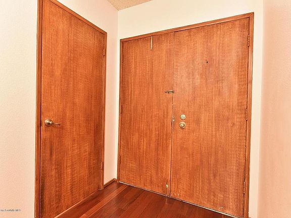 5th image of 355 S Los Robles Ave Unit 306