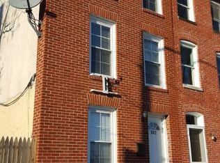 862 W Pratt St, Baltimore, MD 21201