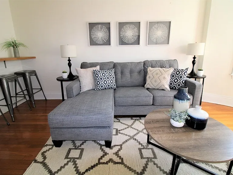 32 Winchester St #8 — Photo 4